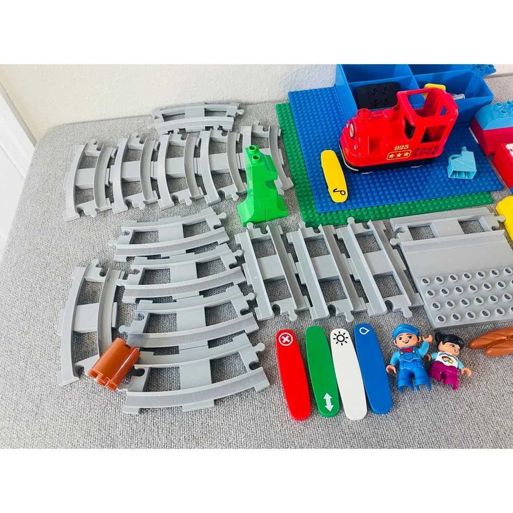 LEGO Duplo Steam Train Railway Track Set Gray Rails Blue Station Figures Lot